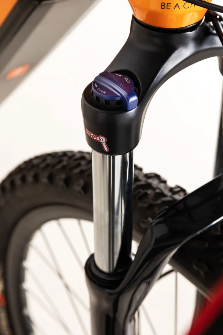 bici-elettriche-per-bambini-per-affrontare-sterrati-con-facilita