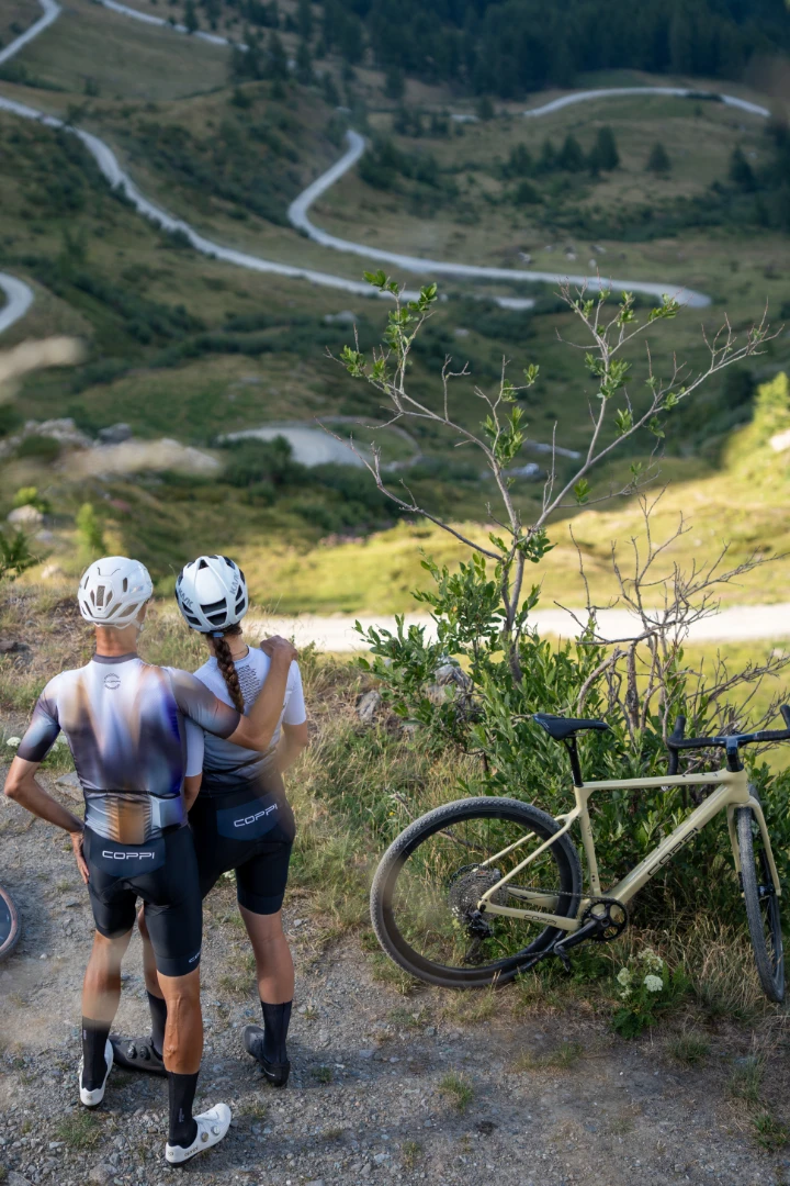 bici-gravel-per-asfalto-terra-percorsi-misti