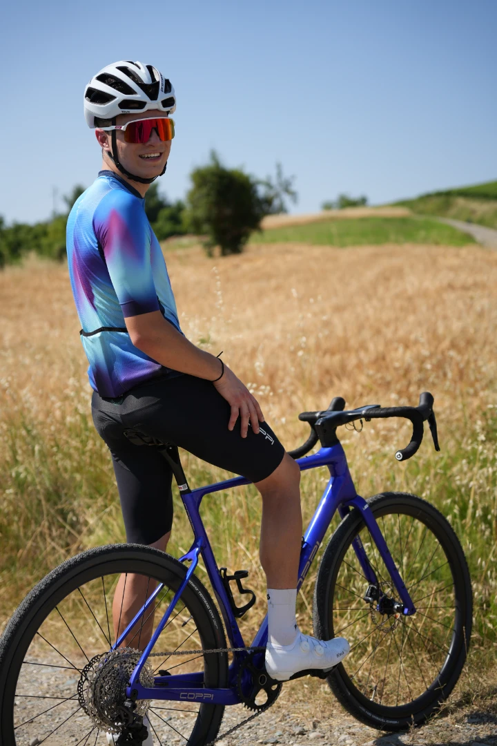 bici-per-esplorazione-avventura-outdoor