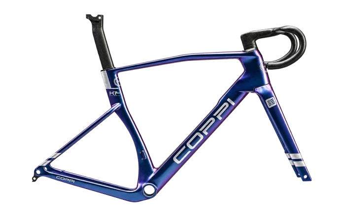 iris blue 700x438