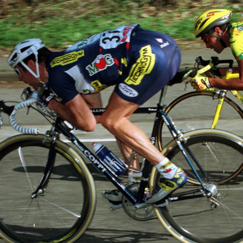 dall-italia-a-tutto-il-mondo-bici-coppi